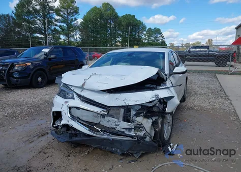 2018 Chevrolet Malibu Lt из США, поврежденный, VIN 1G1ZD5ST2JF181495